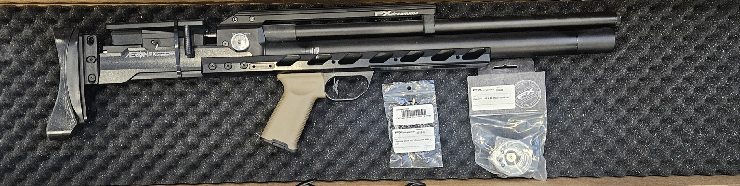 FX Dreamline Bullpup Aeron CZ Chassis .22 Airgun  **DISPLAY**